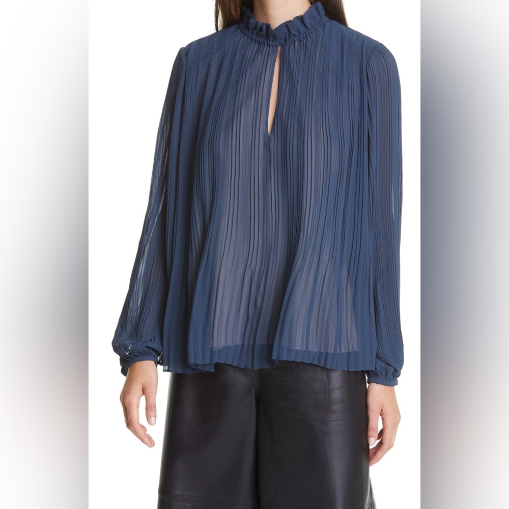 SAMSOE SAMSOE Lady Is Blouse Midnight Navy XS Pleated Keyhole Top
